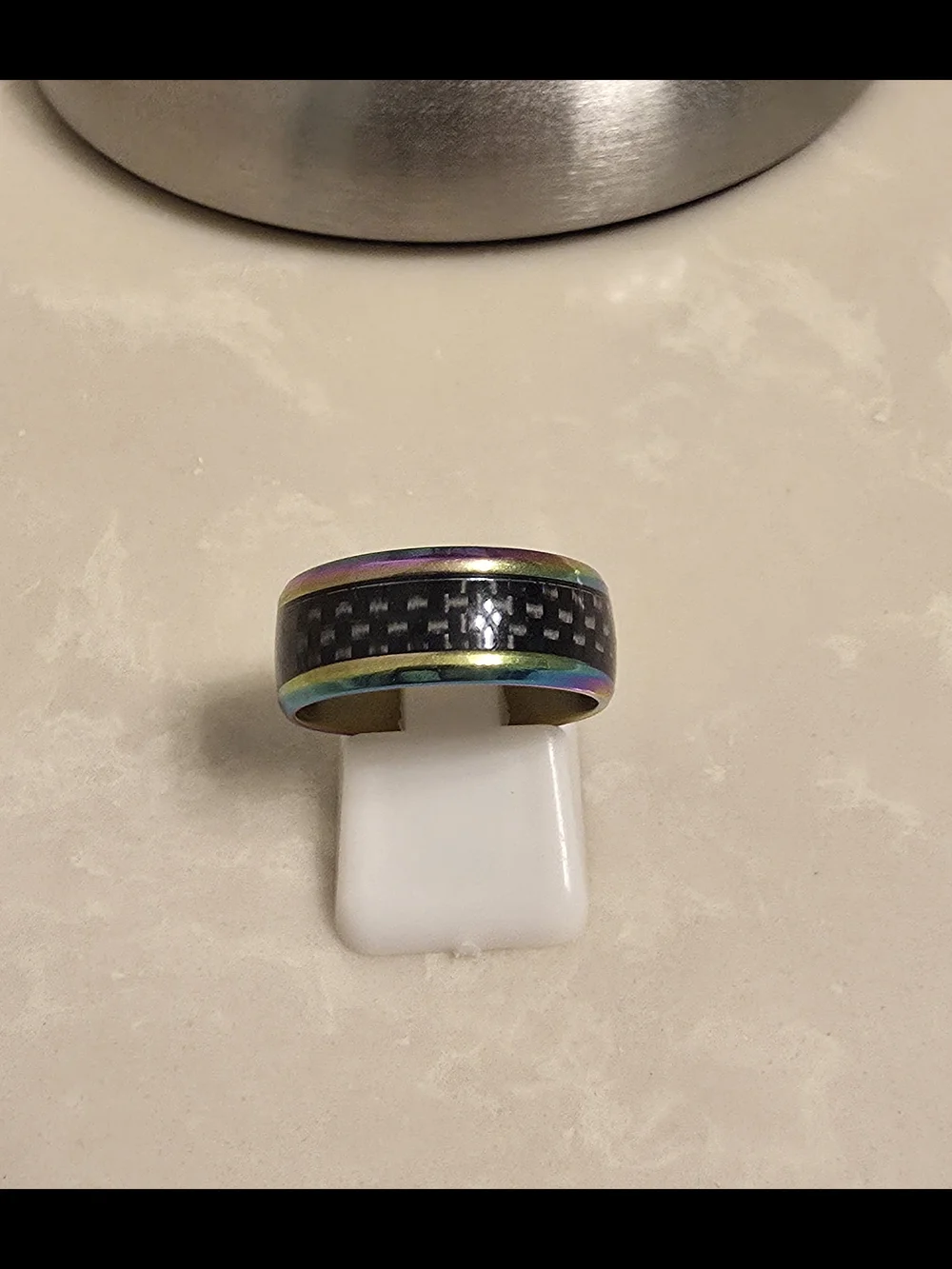 Carbon Fiber Inlay Men’s Ring with Iridescent Edges Size 7